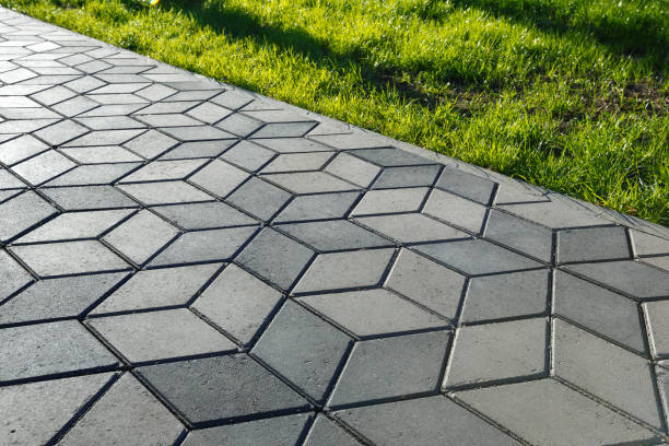Best Driveway Pavers Near Me  in Alton, IL
